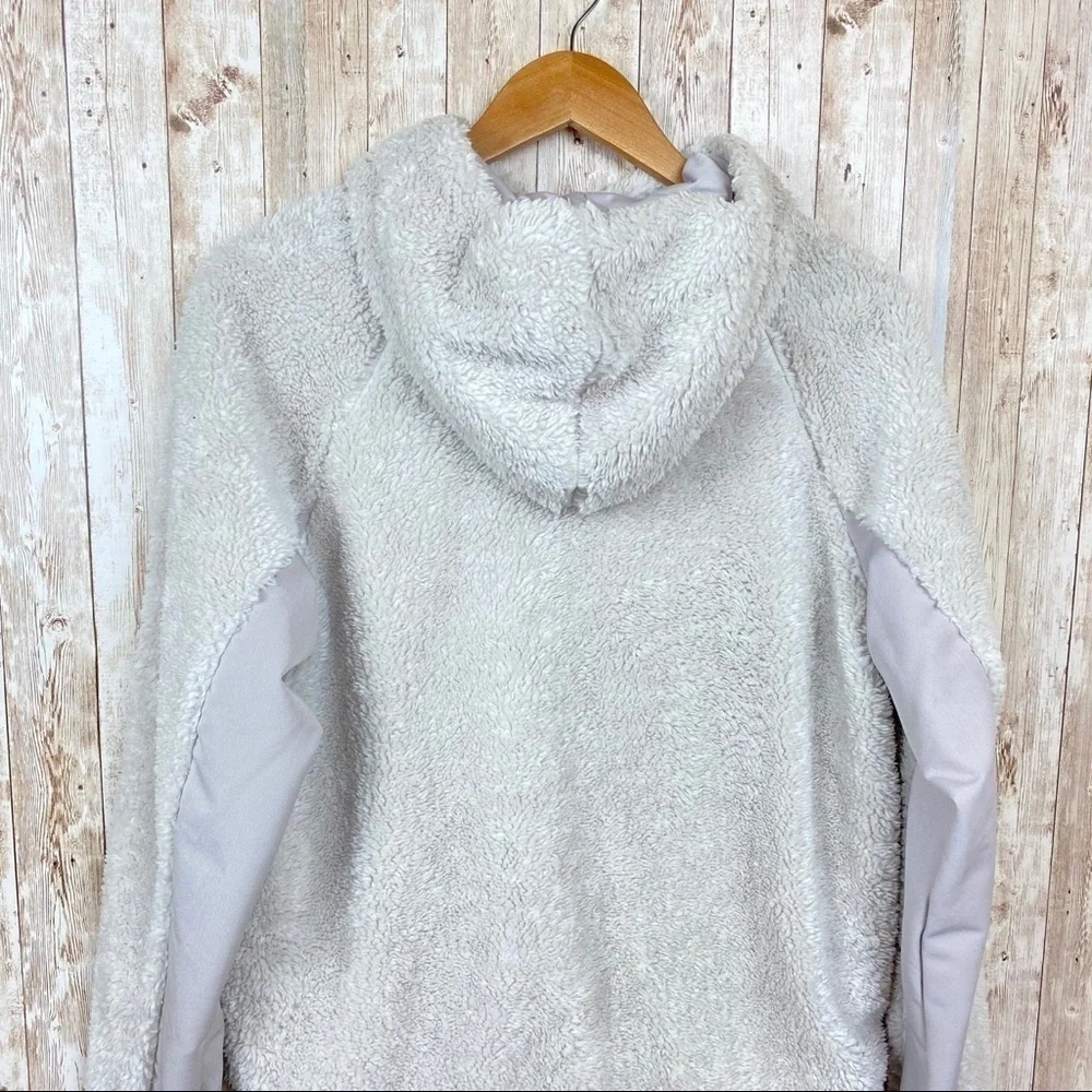 Nike Sherpa Therma Fleece‎ Pullover Hoodie Size Small Women